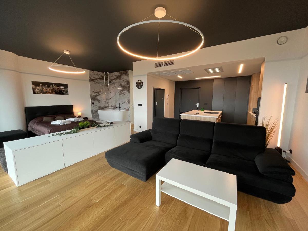 Hanza Tower - Luxurious Apartment 60M2 - 15Th Floor City View Szczecin Exterior photo